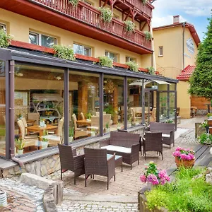 Pod Szrenica Aparthotel